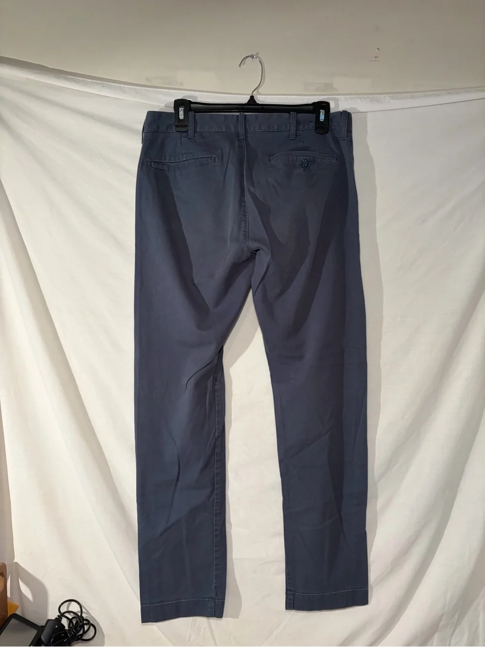 J. Crew Men's Chino Pants - Dark Blue. 32X32